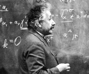 Albert Einstein Albert Einstein
