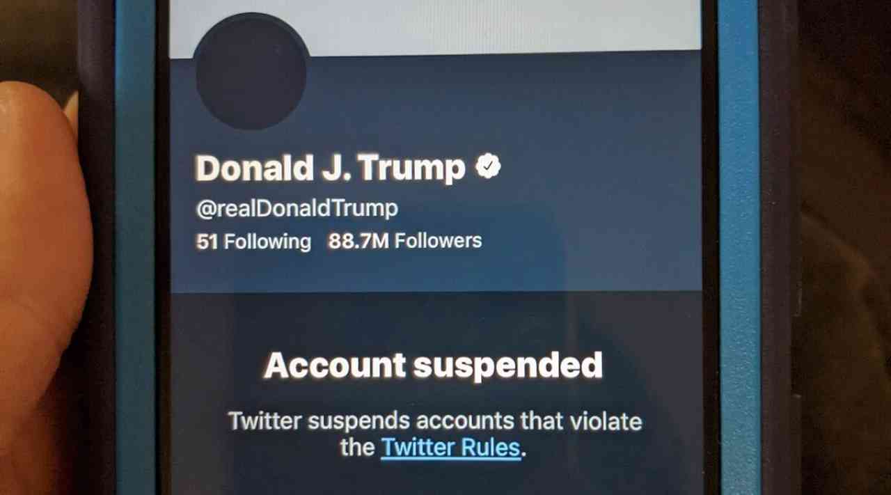 Trump Twitter Account